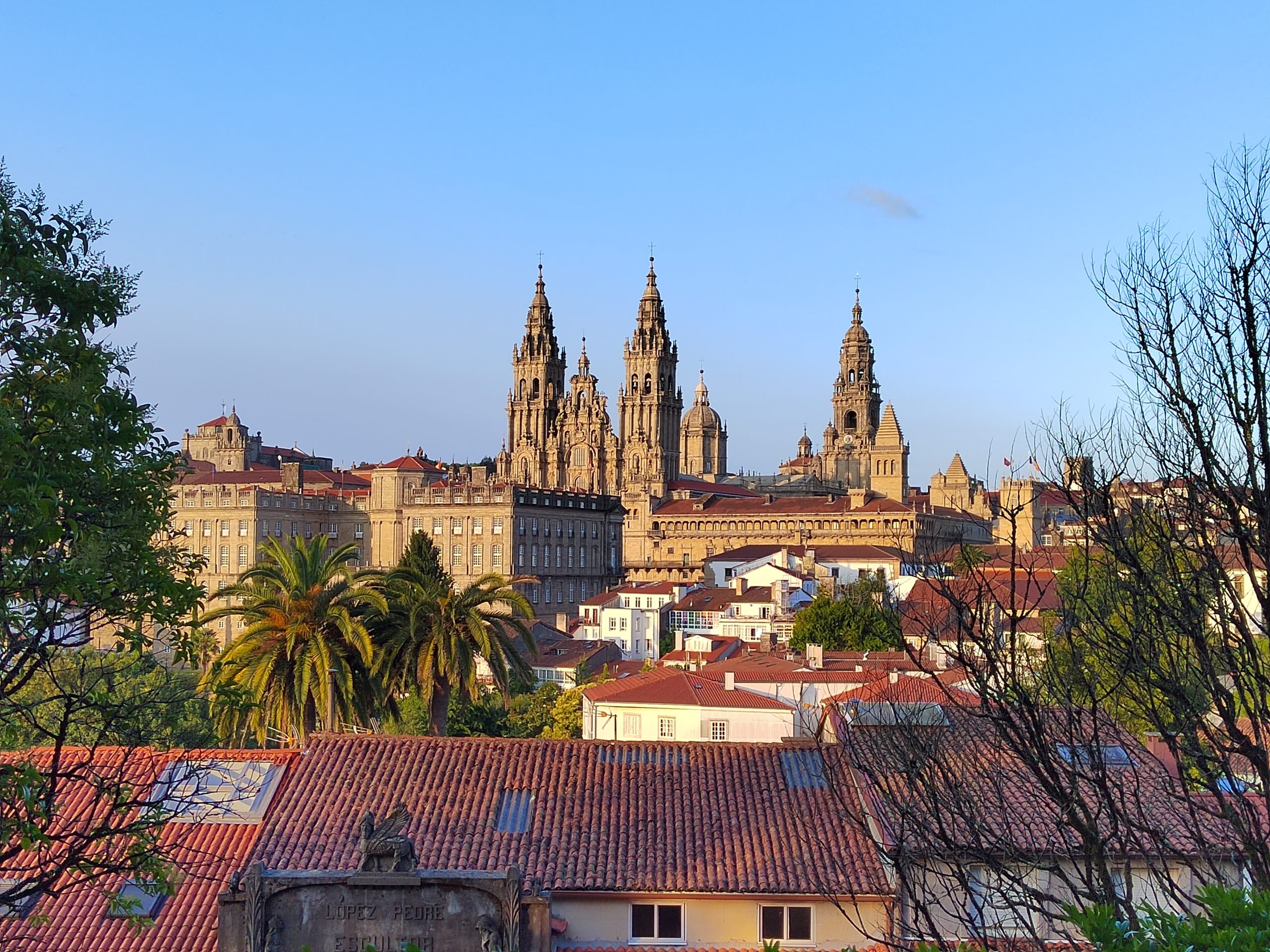 Вечерняя атмосфера паломнического пути Camino de Santiago